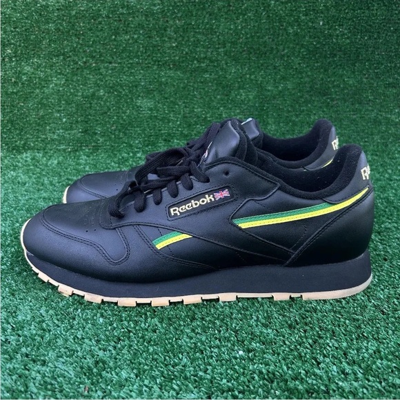 Reebok Black Shoes with Green and Yellow Highlights - Picture 1 of 10